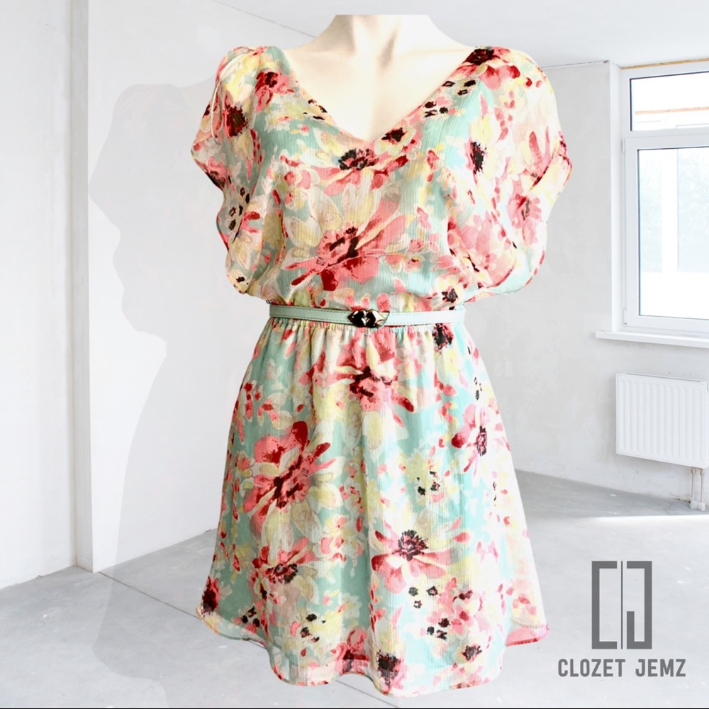 XS Women's Candie's Floral Dress w/ Heart Belt NWT